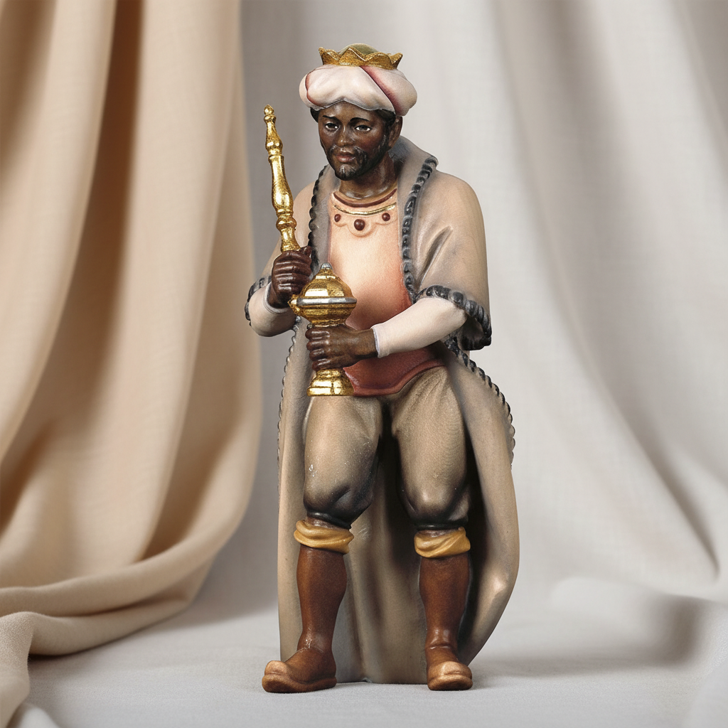 Enhanced Balthazar King - Neutral Fabric Background