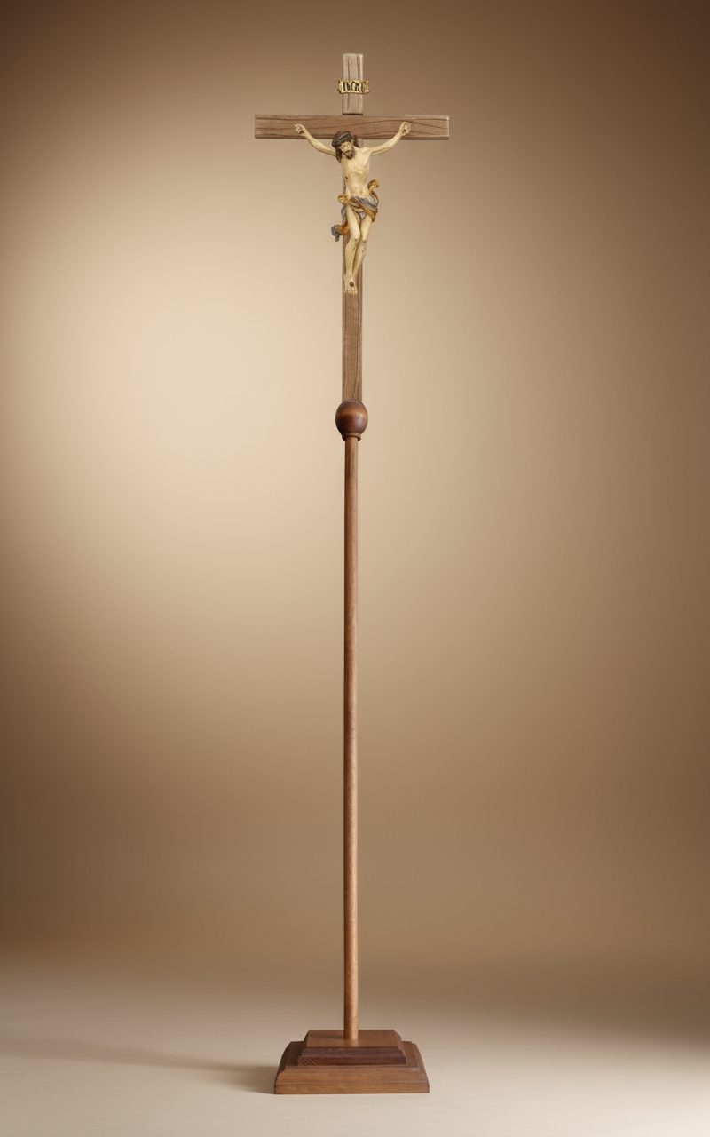 Enhanced Leonardo Processional Crucifix